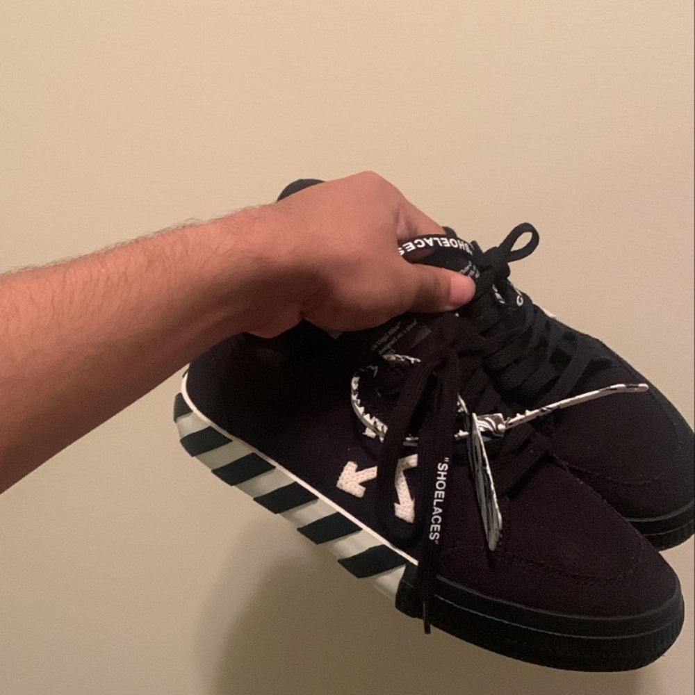 Off-White Sneakers